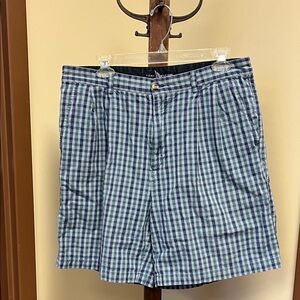 Tommy Hilfiger Men's Green/Navy/White Plaid Shorts
